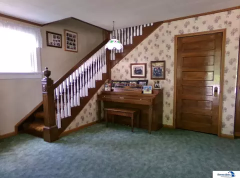 Entry Way - 823 N 10th St, Beatrice, NE 68310 photo 1 of 2