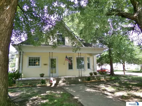 Exterior - 823 N 10th St, Beatrice, NE 68310 photo 25 of 25