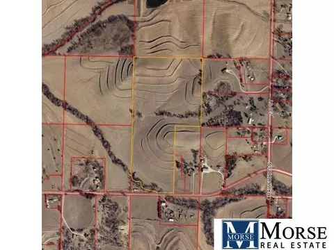 22620 Chestnut Rd, Council Bluffs, IA 51503