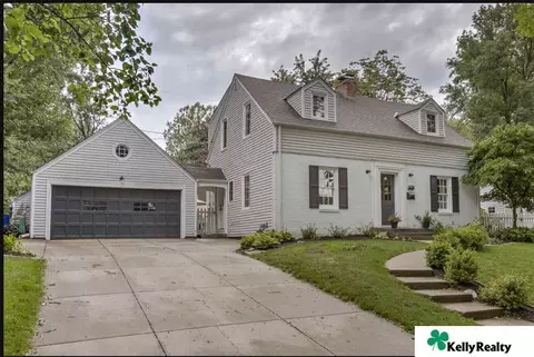 307 S 68 Ave, Omaha, NE 68132