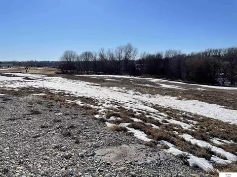 1443 Koby Cir, Plattsmouth, NE 68048