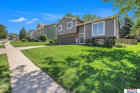 16709 Washington St, Omaha, NE 68135