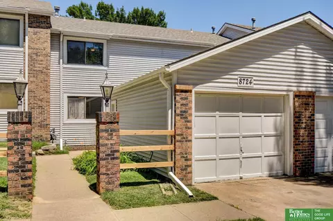 8724 Granville Pkwy, La Vista, NE 68128