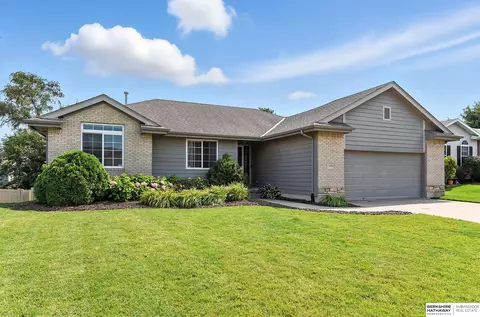 19765 Bellbrook Blvd, Gretna, NE 68028
