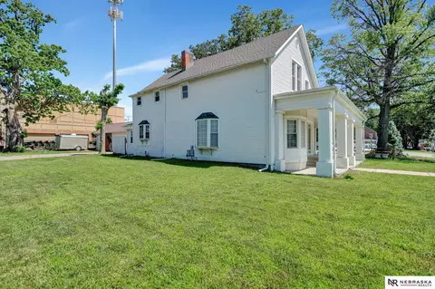 Exterior - 440 N 5th St, Beatrice, NE 68310 photo 11 of 12