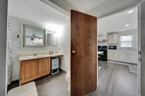 Entry Way - 440 N 5th St, Beatrice, NE 68310 photo 10 of 12