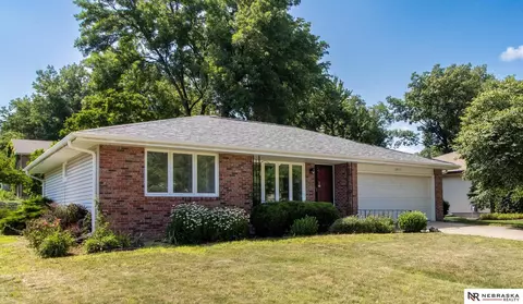 3915 S 33rd St, Lincoln, NE 68506