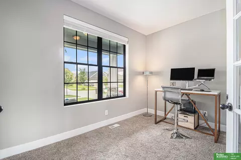8030 Kilpatrick Pkwy, Bennington, NE 68007 photo 3