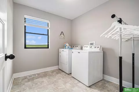 8030 Kilpatrick Pkwy, Bennington, NE 68007 photo 21