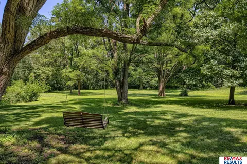 7386 Timber Creek Rd, Fort Calhoun, NE 68023