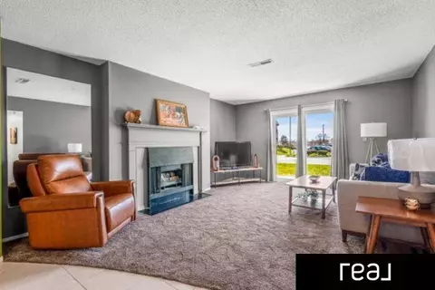 12727 W Dodge Rd #103A, Omaha, NE 68154