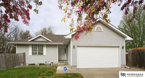 1001 N 53rd St, Lincoln, NE 68504