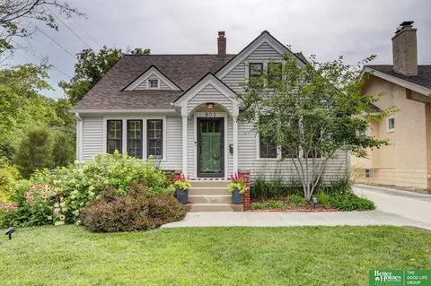 803 S 59 St, Omaha, NE 68106