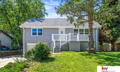 3103 Albert St, Bellevue, NE 68147