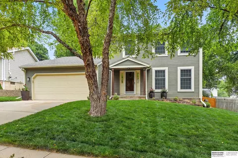 16210 Holmes Cir, Omaha, NE 68135