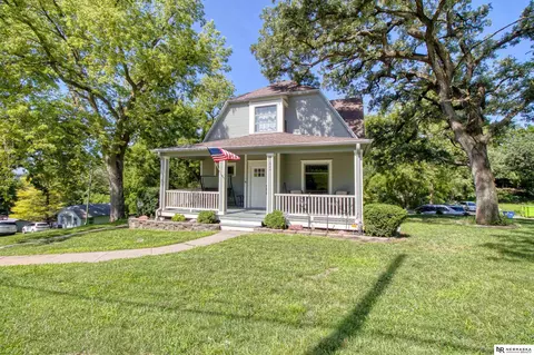 624 N 6th St, Plattsmouth, NE 68048
