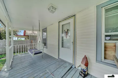 Exterior - 821 S 4th St, Eagle, NE 68347 photo 3 of 6