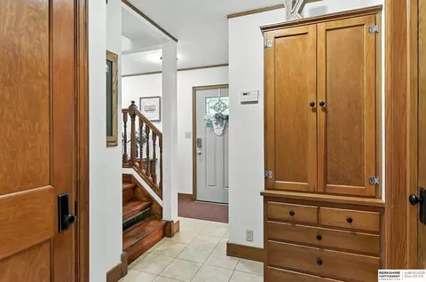 Entry Way - 528 E 14th St, Wahoo, NE 68066 photo 2 of 7