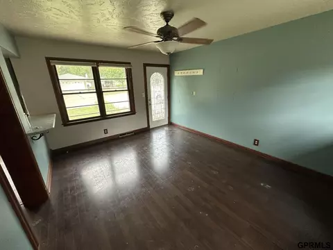 809 E 2nd St, Crete, NE 68333 photo 9