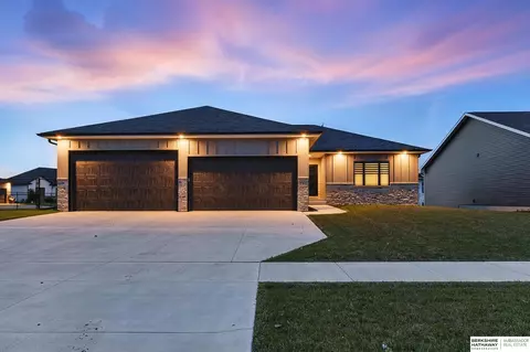 7211 N 50th St, Lincoln, NE 68514