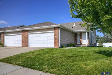 8331 S 85th St, Lincoln, NE 68526