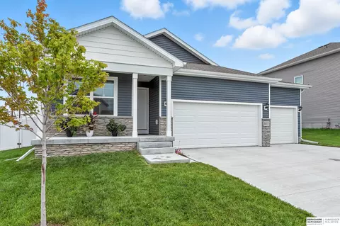 8411 S 184th St, Omaha, NE 68136
