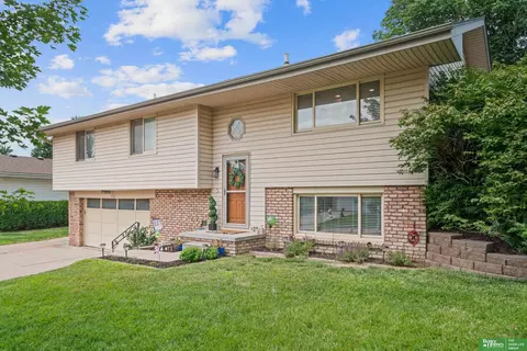 420 Chestnut St, Springfield, NE 68059 photo 2