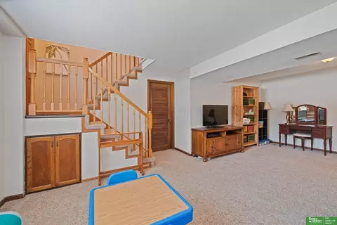 420 Chestnut St, Springfield, NE 68059 photo 20