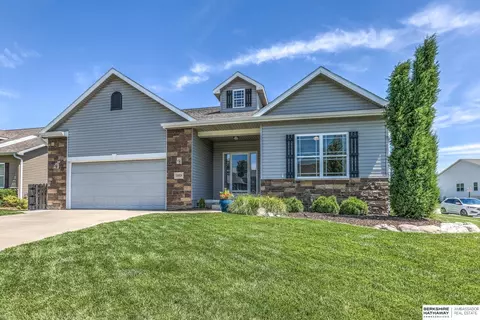 14954 Himebaugh Ave, Omaha, NE 68116