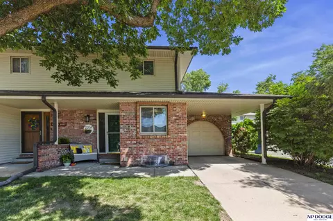 12254 Burt St #11 B-A, Omaha, NE 68154