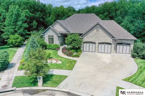 1744 W Set Aside Cir, Lincoln, NE 68523