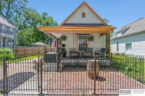 1725 Euclid Ave, Lincoln, NE 68502