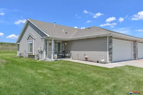 3365 N 89th St, Lincoln, NE 68507