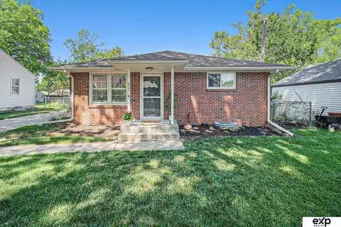 625 S 50th St, Lincoln, NE 68510