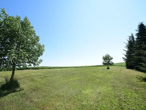 Exterior - 18606 Cornish Rd, Springfield, NE 68059 photo 7 of 13