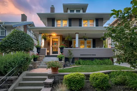 5016 Burt St, Omaha, NE 68132