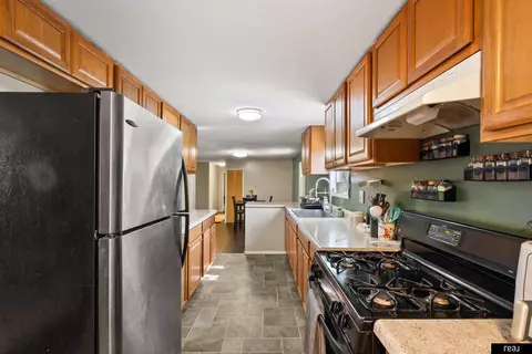 2010 Northville Cir, Lincoln, NE 68521