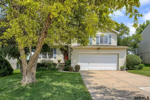 7811 S 156th Ave, Omaha, NE 68136