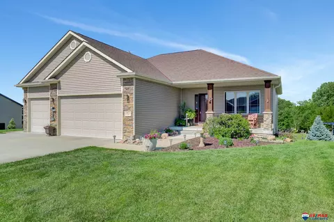 2815 SW 78th St, Lincoln, NE 68532