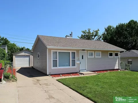 3624 Frederick St, Omaha, NE 68105