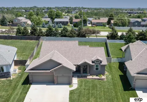 6015 S 193rd St, Omaha, NE 68135