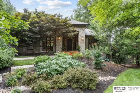 3117 S 174th Cir, Omaha, NE 68130