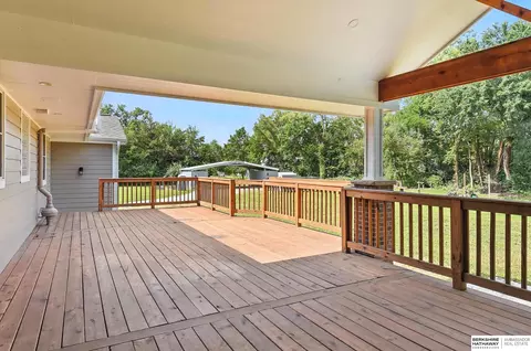 Exterior - 1244 S 258th St, Waterloo, NE 68069 photo 17 of 22