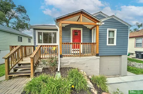 5610 Spring St, Omaha, NE 68106