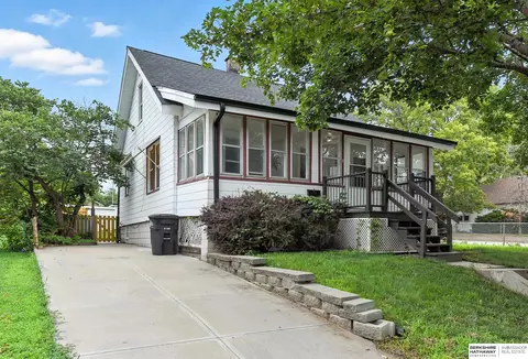 1304 Polk St, Omaha, NE 68107