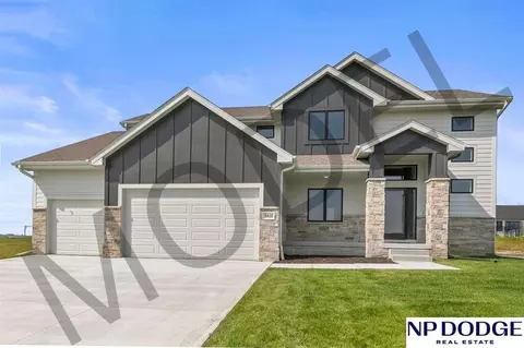 5410 N 195 St, Elkhorn, NE 68022