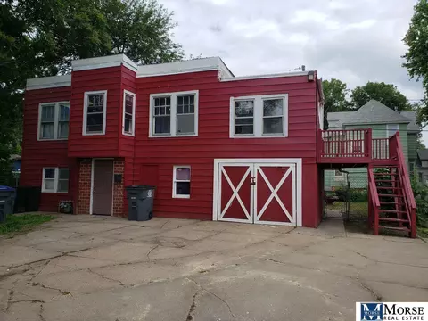818 5th Ave, Council Bluffs, IA 51501