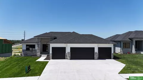 5408 N 196th Ave, Elkhorn, NE 68022
