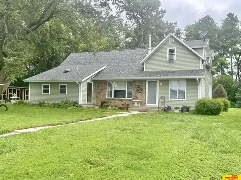 2235 K Rd, West Point, NE 68788