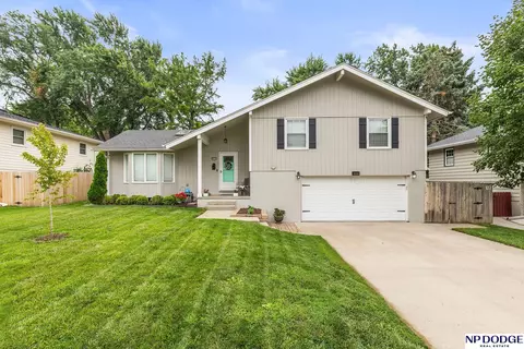 2111 S 133rd Ave, Omaha, NE 68144
